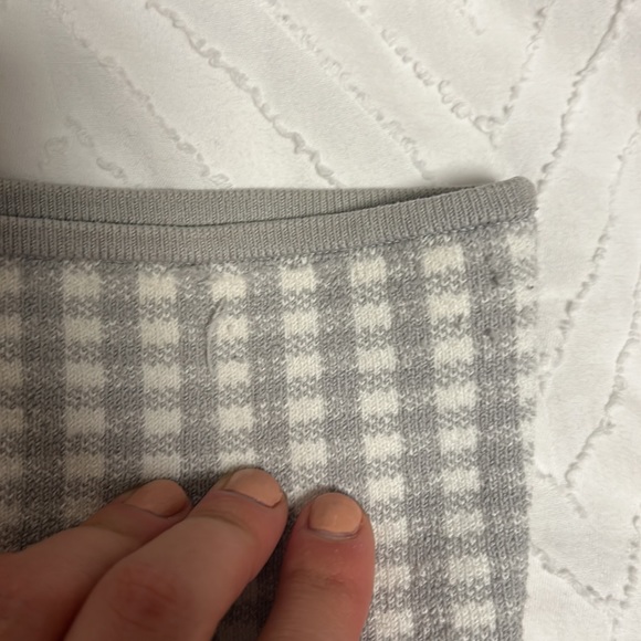 Sculpt Knit Cropped Tube top - Picture 5 of 8